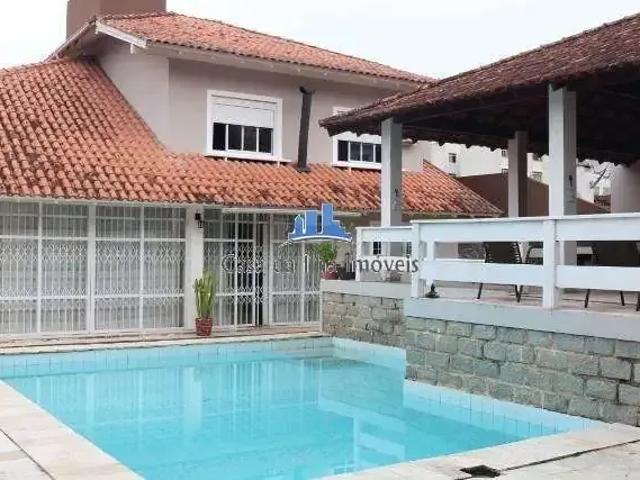 Casa / Sobrado para Venda em Florianópolis/SC Trindade 4 Quartos