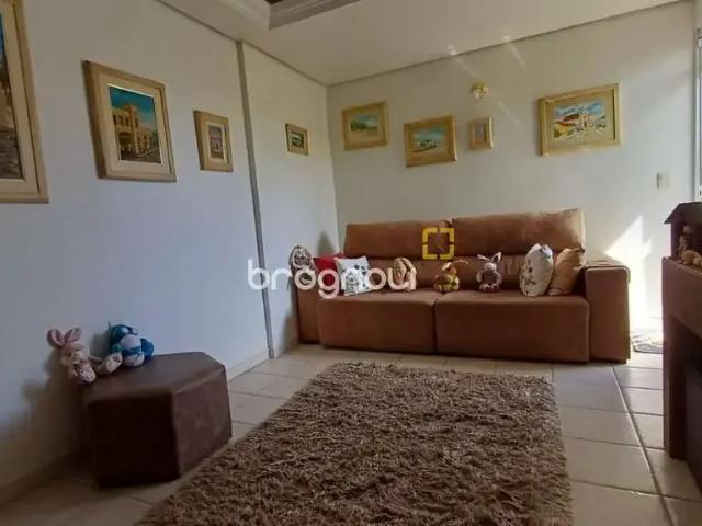 Casa / Sobrado para Venda em Florianópolis/SC Trindade 4 Quartos