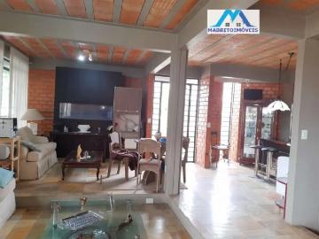 Casa / Sobrado para Venda em Florianópolis/SC Trindade 4 Quartos