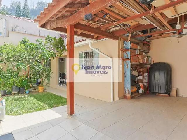 Casa / Sobrado para Venda em Florianópolis/SC Trindade 4 Quartos