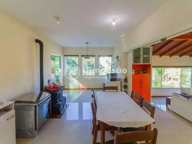 Casa / Sobrado para Venda em Florianópolis/SC Trindade 4 Quartos