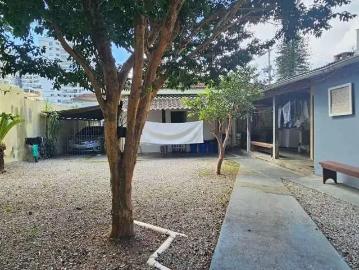 Casa / Sobrado para Venda em Florianópolis/SC Trindade