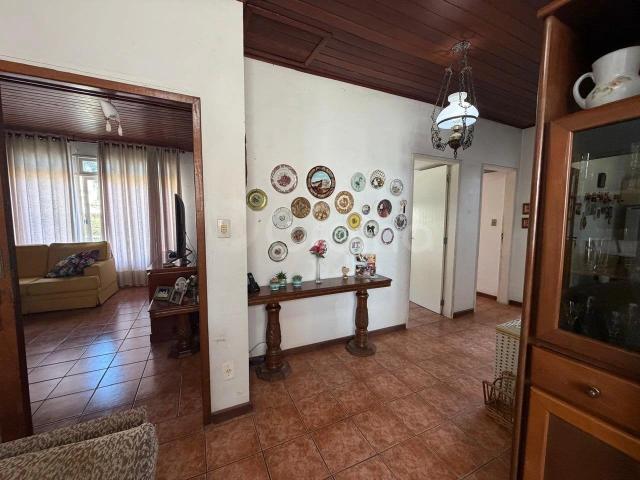 Casa / Sobrado para Venda em Florianópolis/SC Trindade 5 Quartos