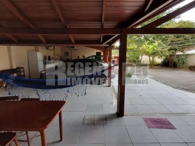 Casa / Sobrado para Venda em Florianópolis/SC Trindade 5 Quartos