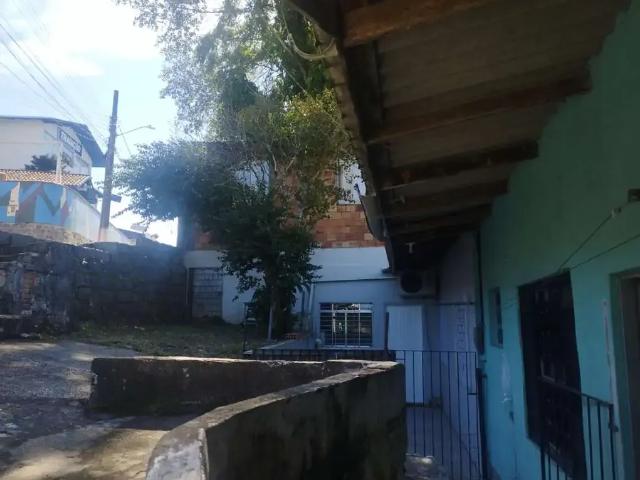 Casa / Sobrado para Venda em Florianópolis/SC Trindade 6 Quartos