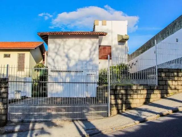 Casa / Sobrado para Venda em Florianópolis/SC Trindade 6 Quartos
