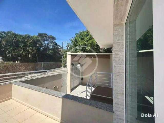 Casa / Sobrado para Venda em Florianópolis/SC Trindade 6 Quartos