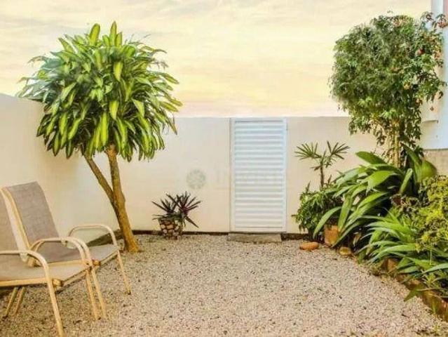 Casa / Sobrado para Venda em Florianópolis/SC Trindade 6 Quartos