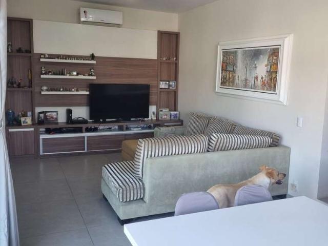 Casa / Sobrado para Venda em Florianópolis/SC Trindade 6 Quartos