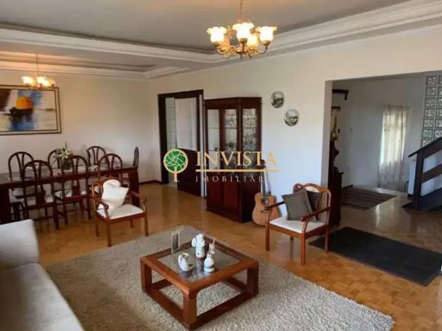 Casa / Sobrado para Venda em Florianópolis/SC Trindade 6 Quartos