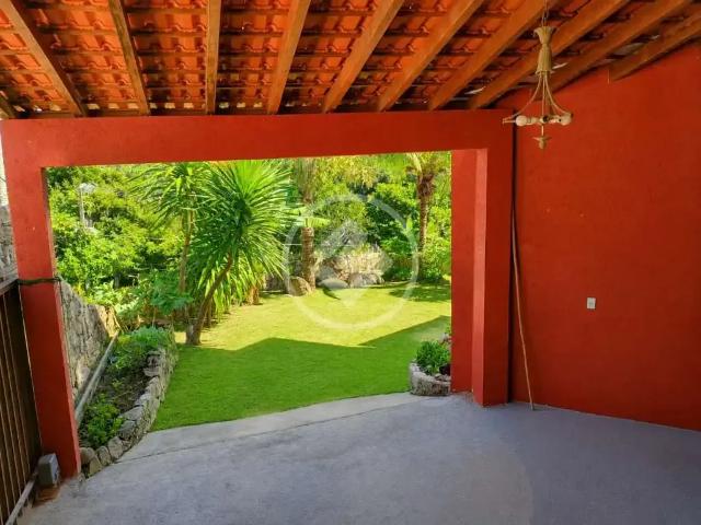 Casa / Sobrado para Venda em Florianópolis/SC Vargem Pequena 4 Quartos
