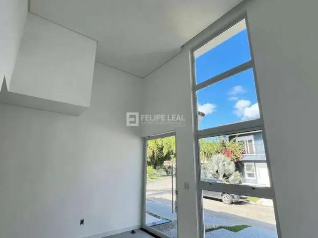 Casa / Sobrado para Venda em Florianópolis/SC Vargem Pequena 4 Quartos
