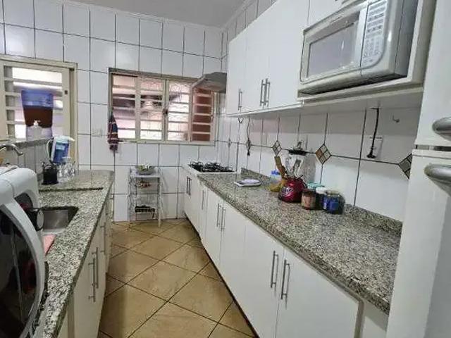 Casa / Sobrado para Venda em Franca/SP Centro 2 Quartos