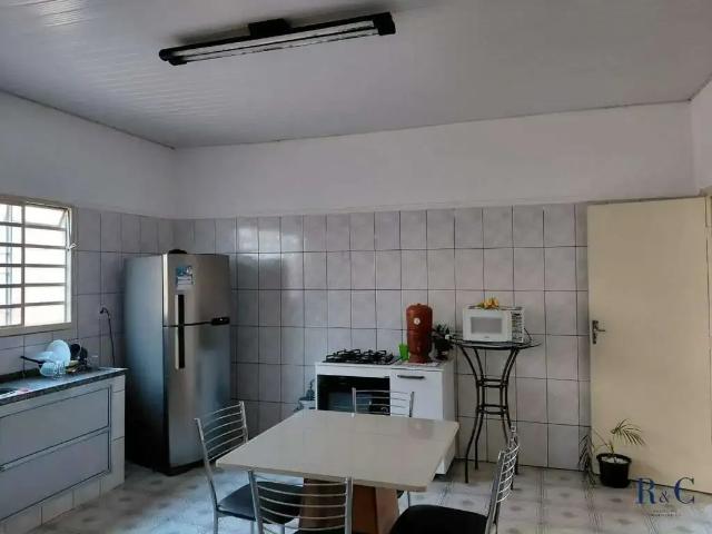 Casa / Sobrado para Venda em Franca/SP Jardim Redentor 4 Quartos