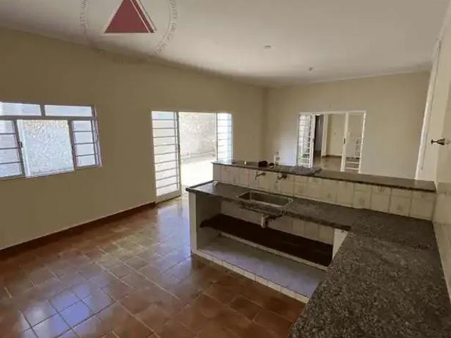 Casa / Sobrado para Venda em Franca/SP Jardim Riviera 3 Quartos