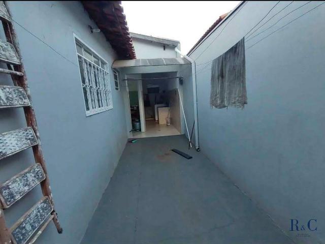 Casa / Sobrado para Venda em Franca/SP Parque das Esmeraldas 2 Quartos