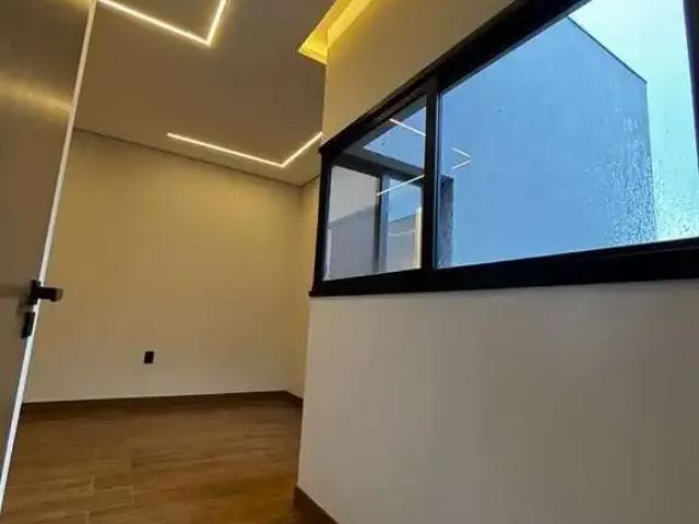 Casa / Sobrado para Venda em Franca/SP Parque Universitário 4 Quartos