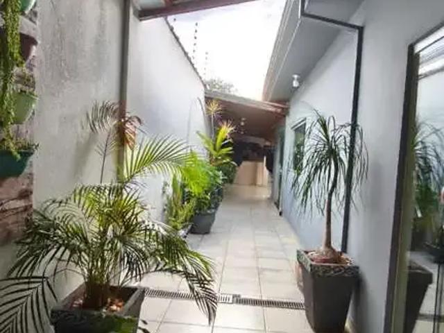 Casa / Sobrado para Venda em Franca/SP Prolongamento Jardim Lima 4 Quartos