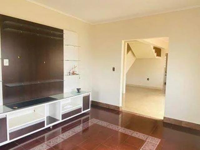 Casa / Sobrado para Venda em Franca/SP São Joaquim 4 Quartos