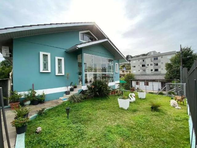 Casa / Sobrado para Venda em Garibaldi/RS Chácaras 5 Quartos