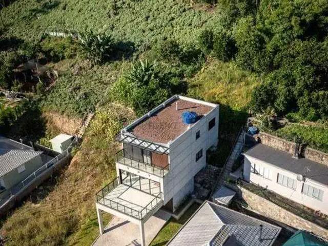 Casa / Sobrado para Venda em Garibaldi/RS Loteamento residencial Madiero 3 Quartos