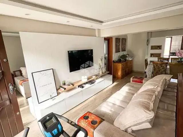 Casa / Sobrado para Venda em Garibaldi/RS São Francisco 4 Quartos