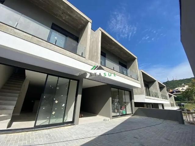 Casa / Sobrado para Venda em Garopaba/SC Morrinhos 2 Quartos