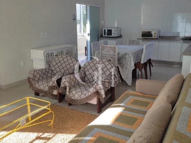 Casa / Sobrado para Venda em Garopaba/SC Centro 4 Quartos