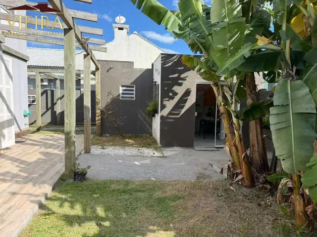 Casa / Sobrado para Venda em Garopaba/SC Centro 4 Quartos
