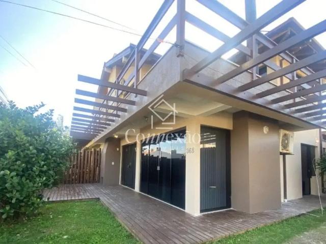 Casa / Sobrado para Venda em Garopaba/SC Centro 3 Quartos