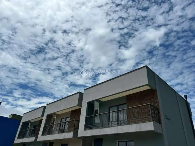 Casa / Sobrado para Venda em Garopaba/SC Encantada 2 Quartos