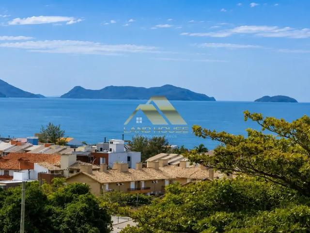 Casa / Sobrado para Venda em Garopaba/SC Ferraz 3 Quartos