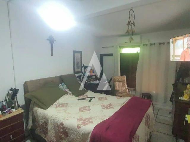 Casa / Sobrado para Venda em Garopaba/SC Praia da Barra 4 Quartos