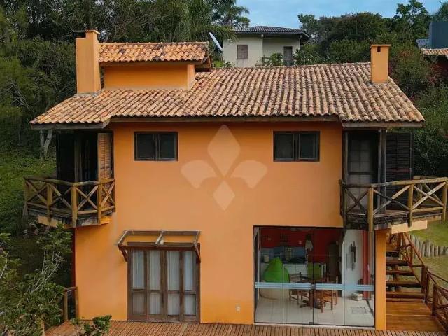 Casa / Sobrado para Venda em Garopaba/SC Praia da Ferrugem 2 Quartos