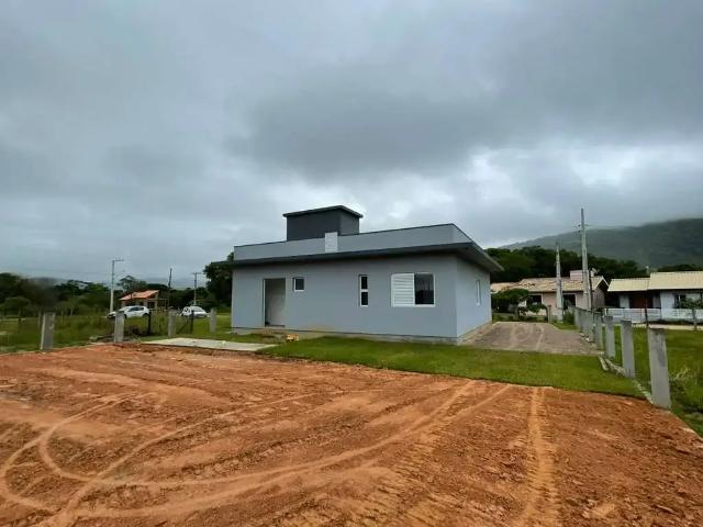 Casa / Sobrado para Venda em Garopaba/SC Ressacada 3 Quartos