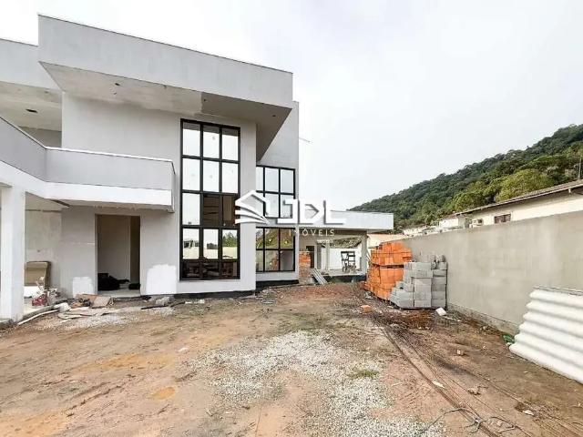 Casa / Sobrado para Venda em Gaspar/SC Bela Vista 4 Quartos