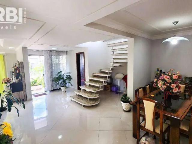 Casa / Sobrado para Venda em Gaspar/SC Bela Vista 5 Quartos