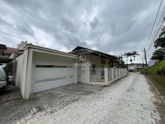 Casa / Sobrado para Venda em Gaspar/SC Centro 3 Quartos