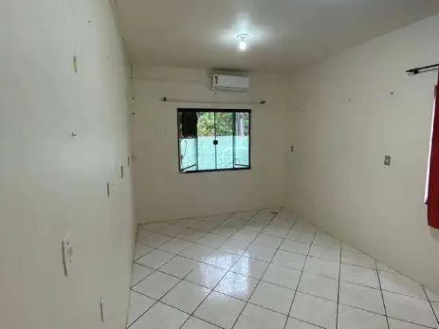 Casa / Sobrado para Venda em Gaspar/SC Coloninha 4 Quartos