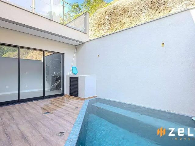 Casa / Sobrado para Venda em Gaspar/SC Sete de Setembro 3 Quartos