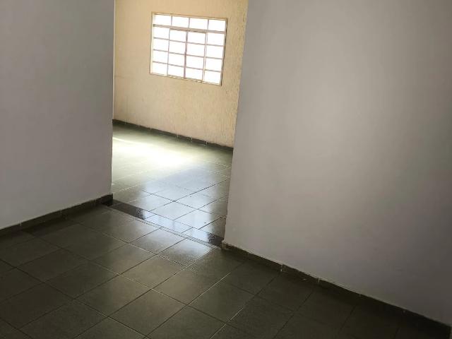 Casa / Sobrado para Venda em Goiânia/GO Conjunto Vera Cruz 3 Quartos
