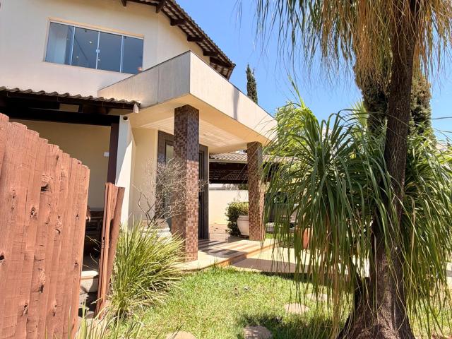 Casa / Sobrado para Venda em Goiânia/GO Alphaville Flamboyant Residencial Araguaia 4 Quartos