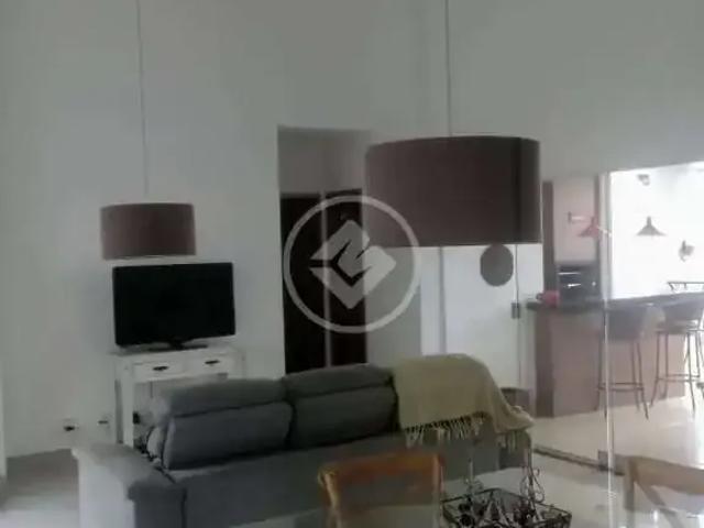 Casa / Sobrado para Venda em Goiânia/GO Fazenda Vau das Pombas 4 Quartos
