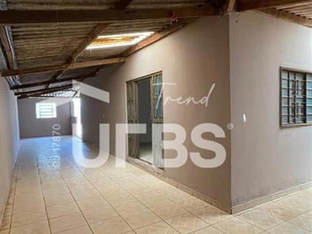 Casa / Sobrado para Venda em Goiânia/GO Floresta 2 Quartos