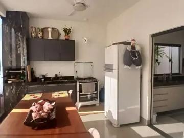 Casa / Sobrado para Venda em Goiânia/GO Jardim Mariliza 3 Quartos
