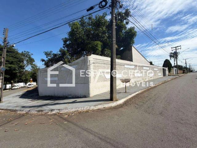 Casa / Sobrado para Venda em Goiânia/GO Jardim Mirabel 3 Quartos