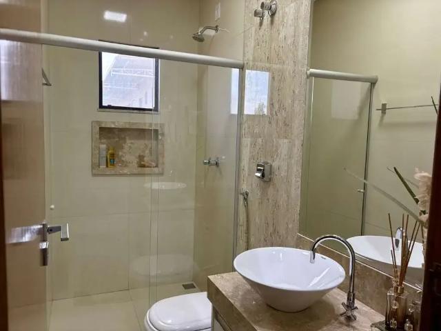 Casa / Sobrado para Venda em Goiânia/GO Jardim Atlântico 4 Quartos