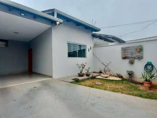 Casa / Sobrado para Venda em Goiânia/GO Jardim Atlântico 3 Quartos