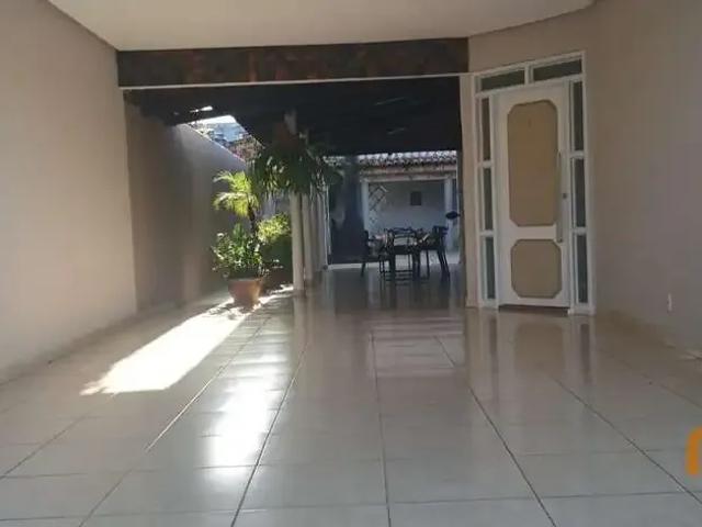 Casa / Sobrado para Venda em Goiânia/GO Jardim Atlântico 3 Quartos