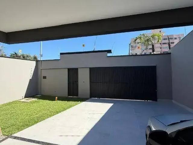 Casa / Sobrado para Venda em Goiânia/GO Jardim América 3 Quartos